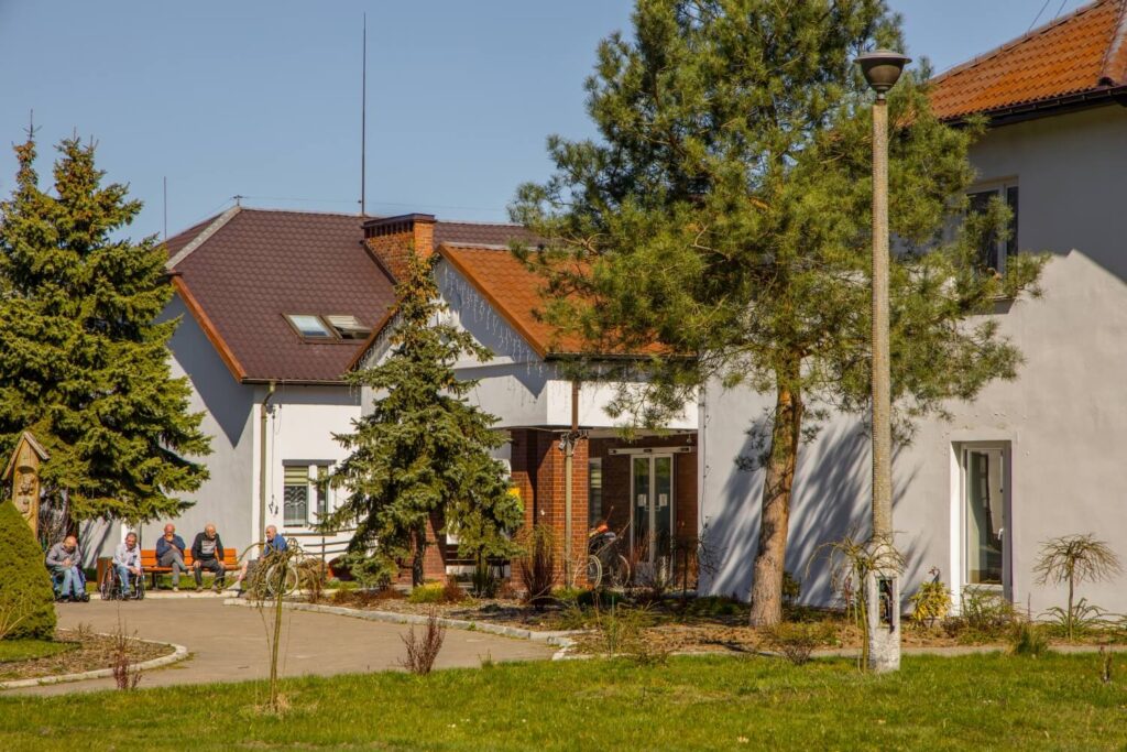 Budynek Pawilonu z oddali